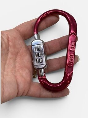 GearLok Large Combination Lock Carabiner
